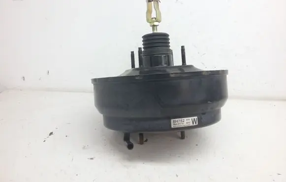 Nissan X-Trail T30 Brake booster 8H752 86401716