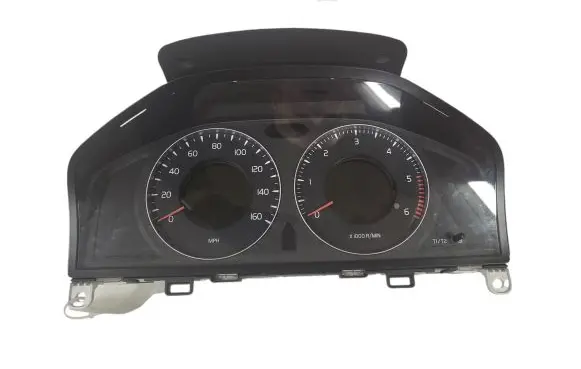 Volvo V70 Speedometer (instrument cluster) 30786629AB 36002201 BK9KB