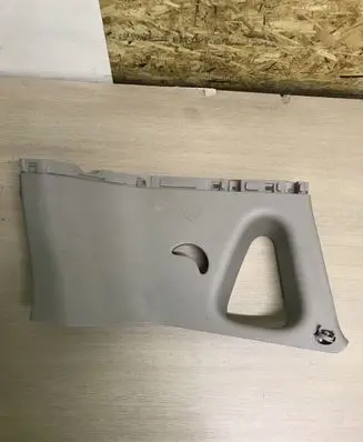 KIA Soul (D)pillar trim (top) 858612K000