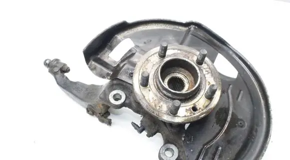 Land Rover Discovery 4 - LR4 Front wheel hub AH223K185AB