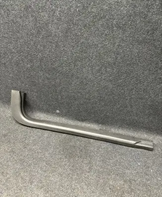 Chevrolet Camaro Front sill trim cover 84078876