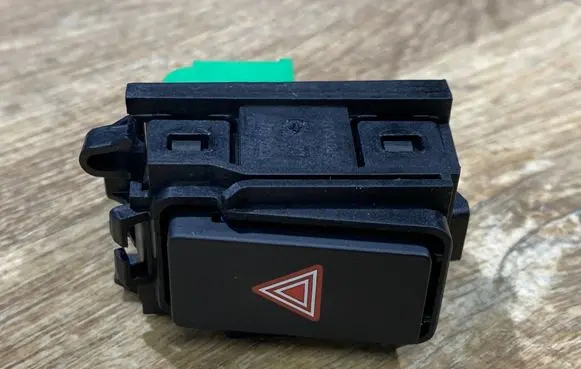 Land Rover Range Rover Velar Hazard light switch J8A211K656AB 553123