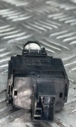 Volvo S60 Brake pedal sensor switch 8622064 02W082