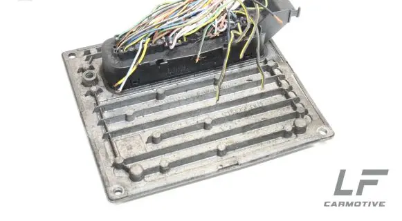Ford Fiesta Engine control unit/module 4S6112A650SB S120977015