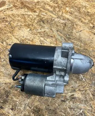 BMW 5 E60 E61 Starter motor