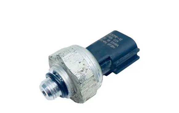 KIA Pro Cee'd II Air conditioning (A/C) pressure sensor 977213K000