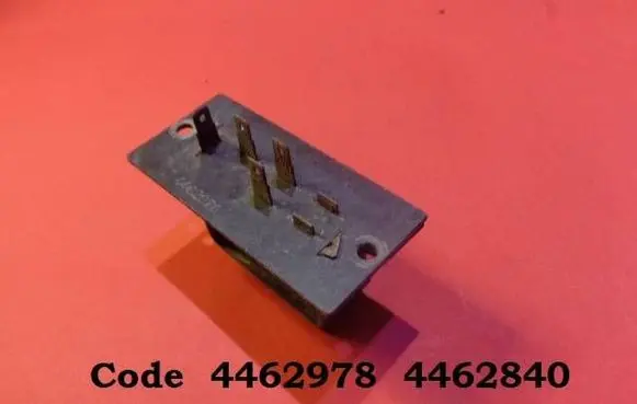 Chrysler Neon I Heater blower motor/fan resistor 4462978 4462840