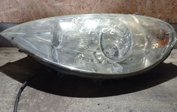 Peugeot 807 Headlight/headlamp