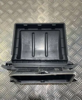 Mercedes-Benz GLC C253 Cabin air duct channel A2138302500