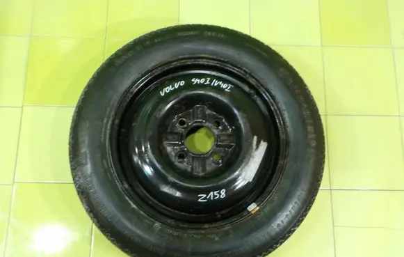 Volvo S40 R15 spare wheel