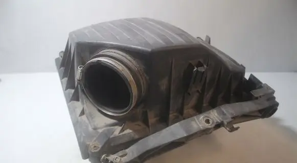 Opel Tigra B Air filter box