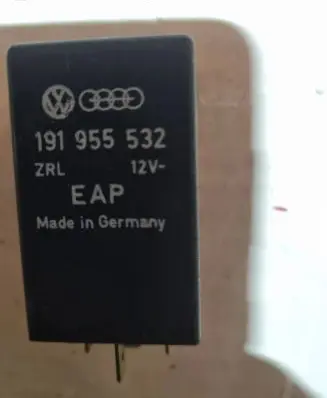 Volkswagen Golf I Other relay 191955532