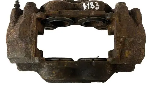 Toyota Land Cruiser (J120) Front brake caliper