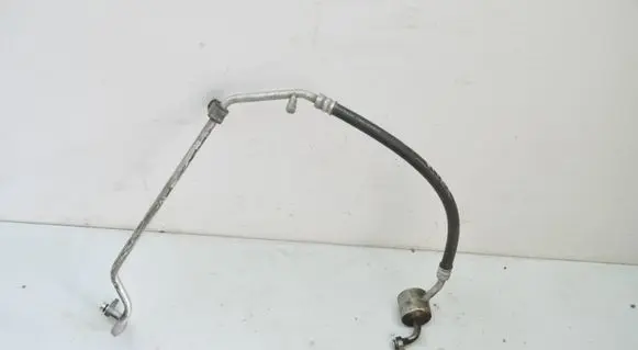 Suzuki Grand Vitara II Air conditioning (A/C) pipe/hose