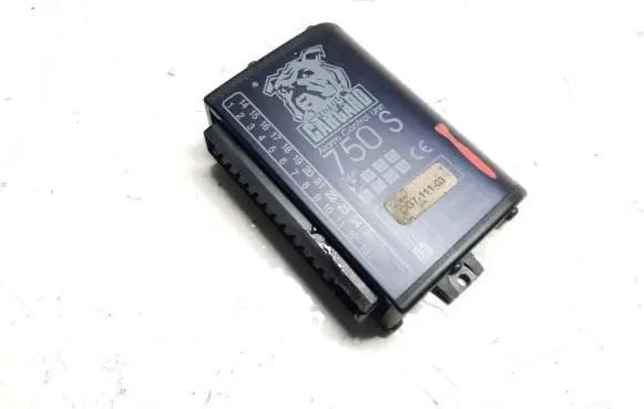 Audi A6 S6 C5 4B Door central lock control unit/module CG7-111-03