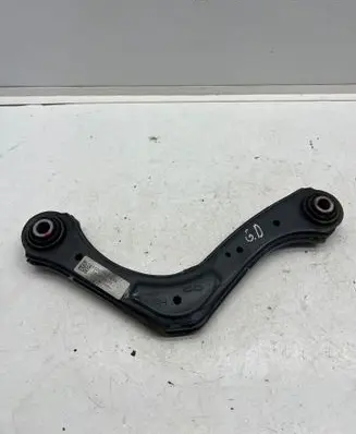 Rear control arm