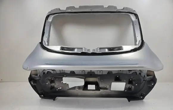 Aston Martin DBX Tailgate/trunk/boot lid MY83C40626A