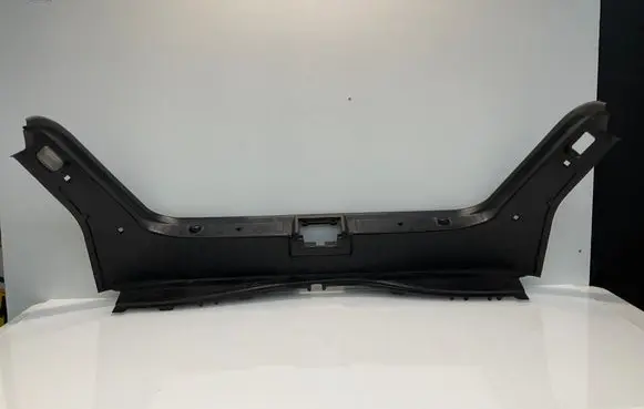 Mercedes-Benz E W211 Trunk/boot sill cover protection A2116900641 2116900641