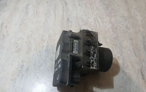 Audi A6 S6 C6 4F ABS Pump 4F0614517