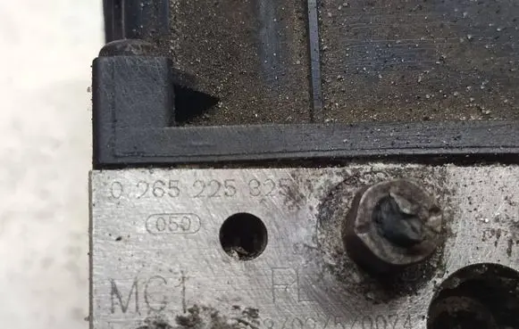 Toyota Avensis T250 ABS Pump 4454005040