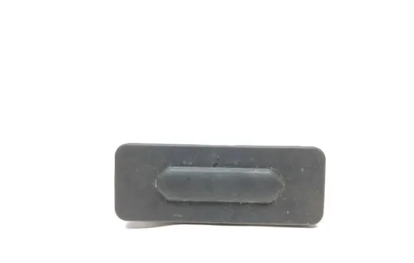 Tailgate opening switch