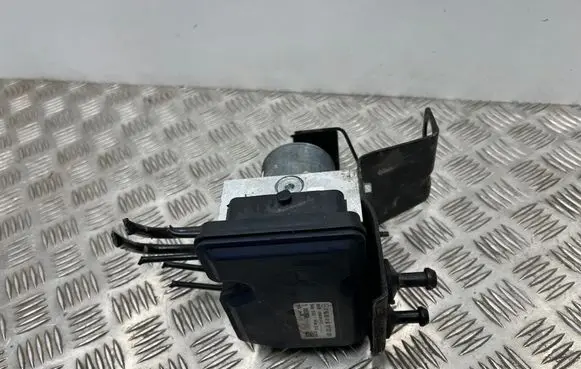 Mercedes-Benz GLS X166 ABS Pump A1669014100