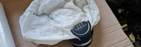 Audi A3 8Y Steering wheel 8Y0880201L 670AV9B10FTA72