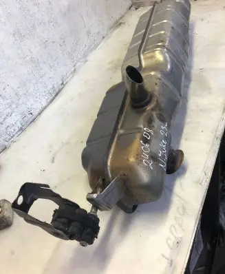 Nissan Juke II F16 Muffler/silencer 201004430r