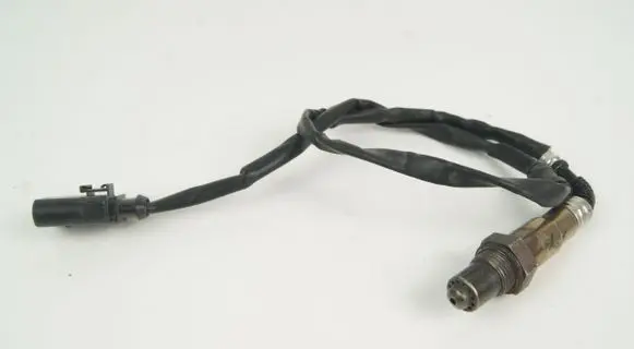 Skoda Superb B6 (3T) Lambda probe sensor 06F906262AE