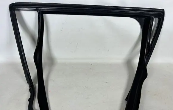 BMW X1 F48 F49 Engine compartment rubber 
