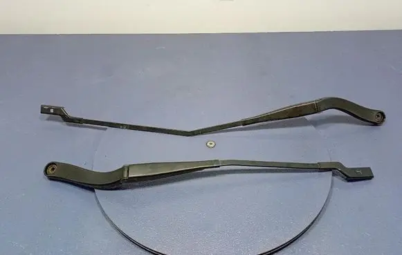 Opel Vivaro Front wiper blade arm 97036203