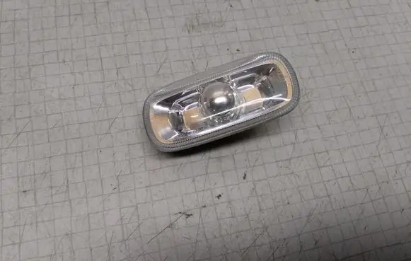 Audi A4 S4 B6 8E 8H Front fender indicator light 8E0949127