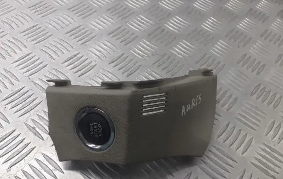 Toyota Auris 150 Engine start stop button switch 2005DJ0924