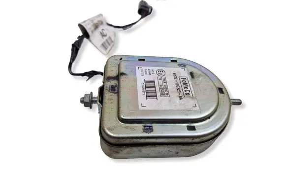 Land Rover Discovery 4 - LR4 Alarm system siren FK72971111 501017510000