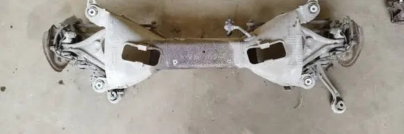 Peugeot 508 Rear subframe 9640718610 9643718710