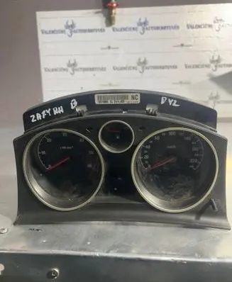 Opel Zafira B Speedometer (instrument cluster) 13216660 SW4405