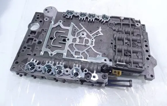Mercedes-Benz ML W166 Transmission gearbox valve body 2122700106 R2122771301 R2122771201