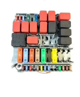 Fiat 500 Fuse module 51905216