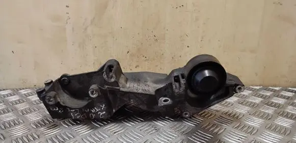 Nissan X-Trail T31 Generator/alternator bracket 820052732