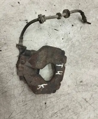 Volkswagen Transporter - Caravelle T4 Front brake caliper