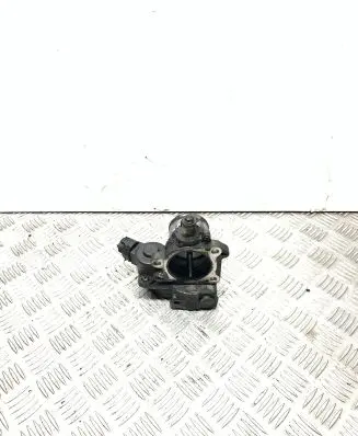 Toyota Corolla Verso AR10 Throttle body valve 