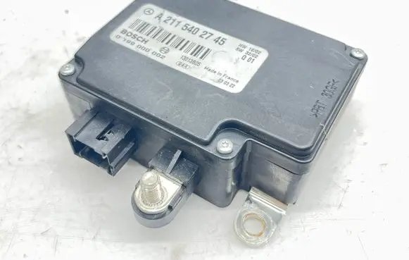Mercedes-Benz E W211 Battery control module A2115402745