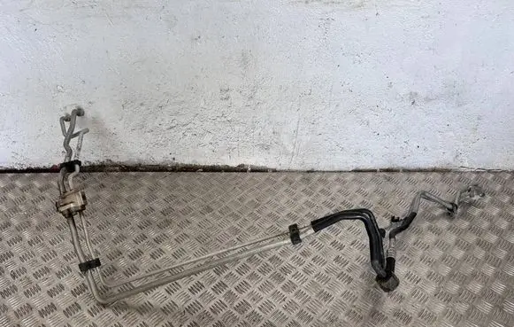 Air conditioning (A/C) pipe/hose