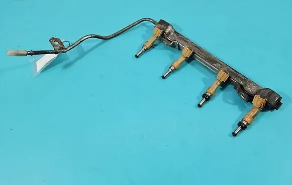 Toyota Avensis T270 Fuel injector 232500T030 IMPRK1579920