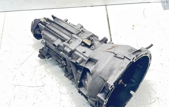 BMW 3 E90 E91 Manual 6 speed gearbox 2170017397