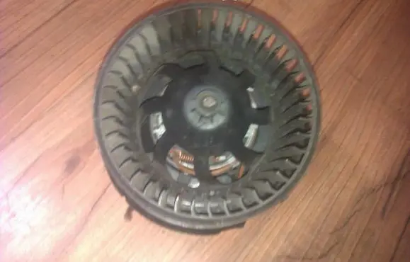 Heater fan/blower
