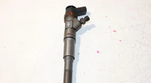 BMW X3 E83 Fuel injector 7793836 0445110216