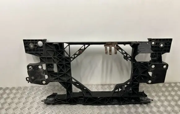 Renault Megane III Top upper radiator support slam panel 
