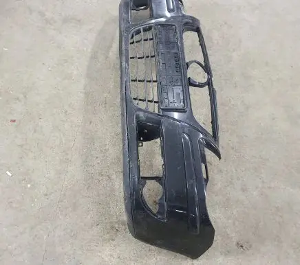 Volkswagen Polo IV 9N3 Front bumper 6Q0807221C