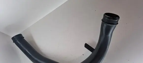 Intercooler hose/pipe